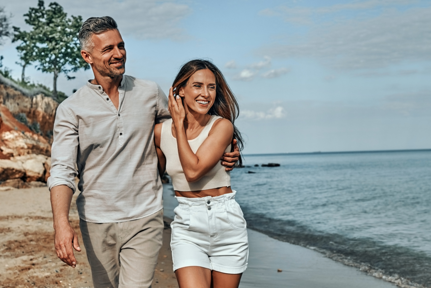 Matrimonio español en una playa